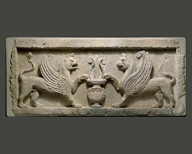 Door lintel with lion-griffins and vase with lotus leaf